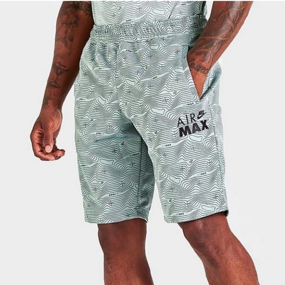 Nike Air Max  All Over print shorts - Picture 2 of 6